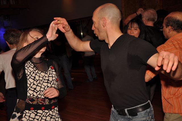 min 2011 02 20 station danse 255